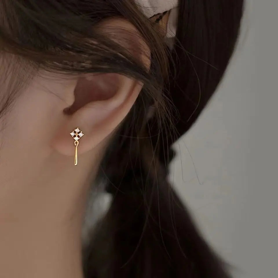 Blue Flow | Korean Cute Water Drop Crystal Earrings ๐งโจ