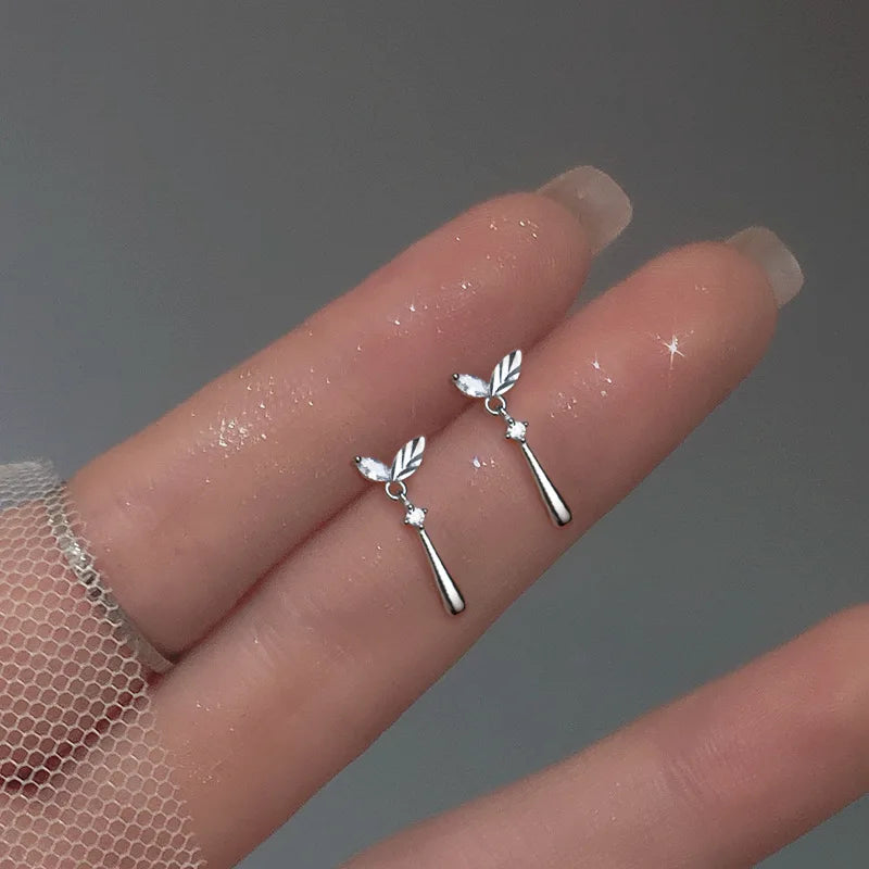 Blue Flow | Korean Cute Water Drop Crystal Earrings ๐งโจ